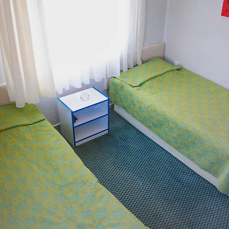 Hotel Selis *